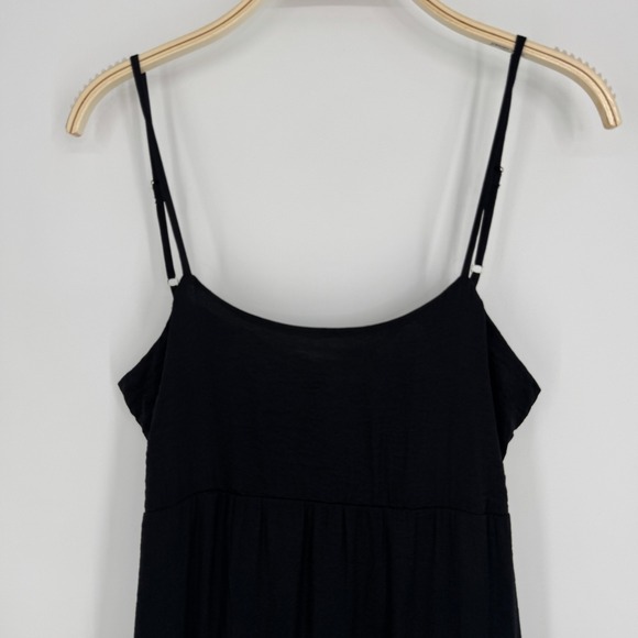 Moon River Open Back Maxi Dress Medium Black Strappy Ruffle Hem Elegant Chic - Picture 5 of 14